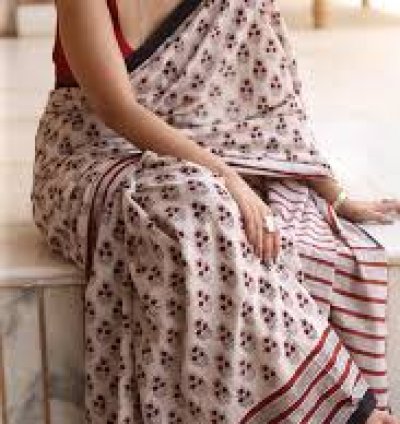 Grace in Every Drape: Designer Silk Saree for Women